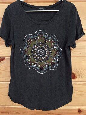 Signorelli Charcoal Short Sleeve Tee with Multicolor Mandala, Size S
